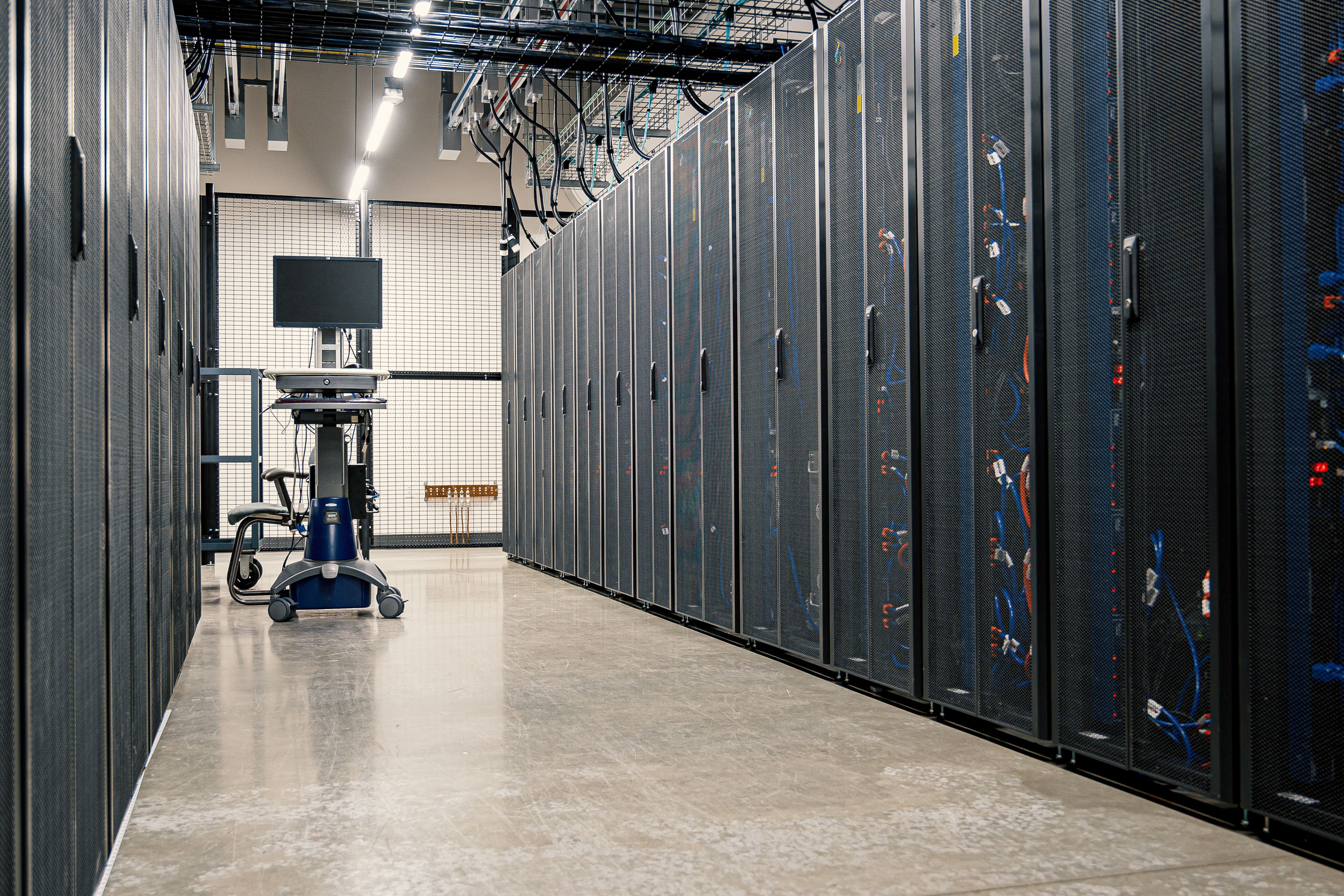 Hosting y Virtualización